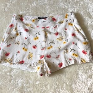 Floral print shorts